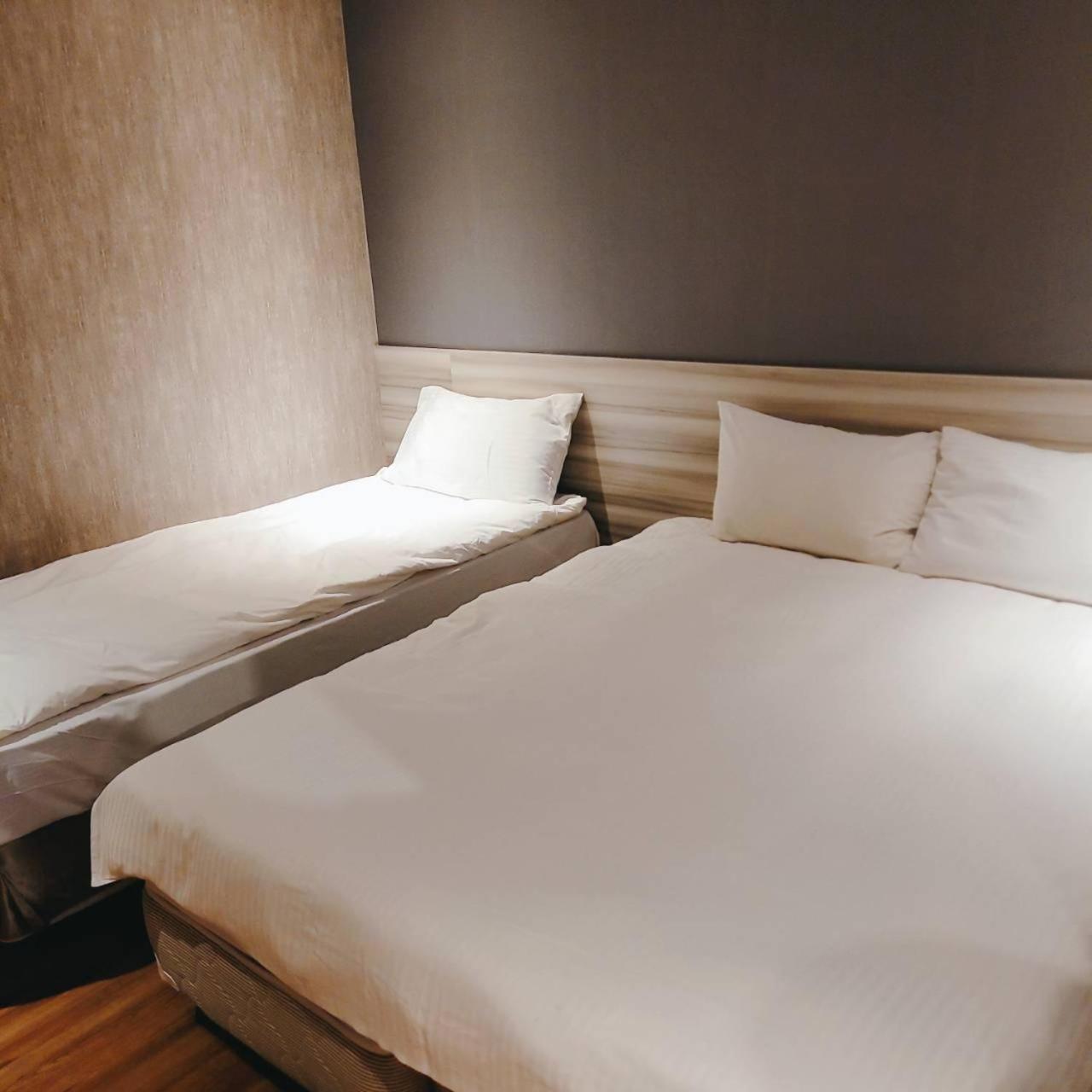 Bed and Breakfast Smile Comma Taipeh Exterior foto