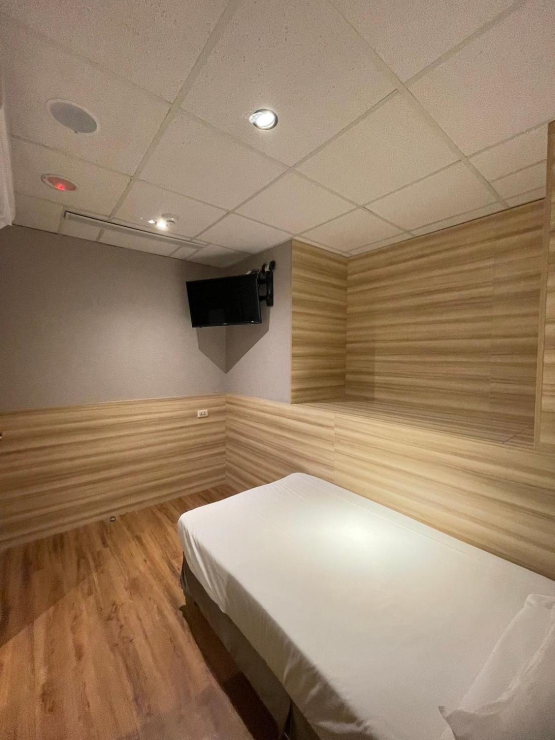 Bed and Breakfast Smile Comma Taipeh Exterior foto