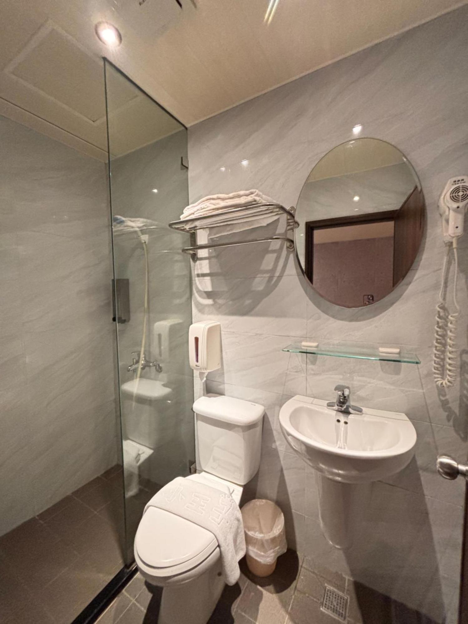 Bed and Breakfast Smile Comma Taipeh Exterior foto