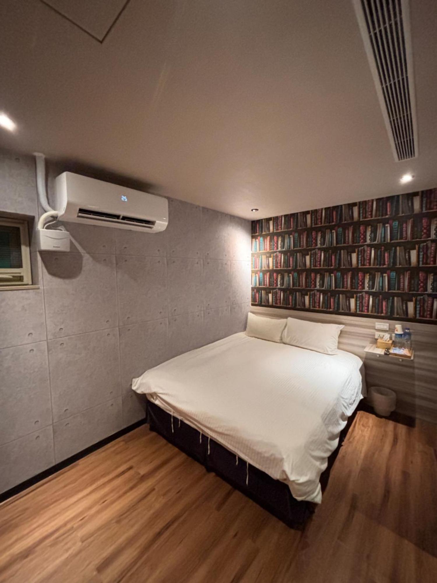 Bed and Breakfast Smile Comma Taipeh Exterior foto