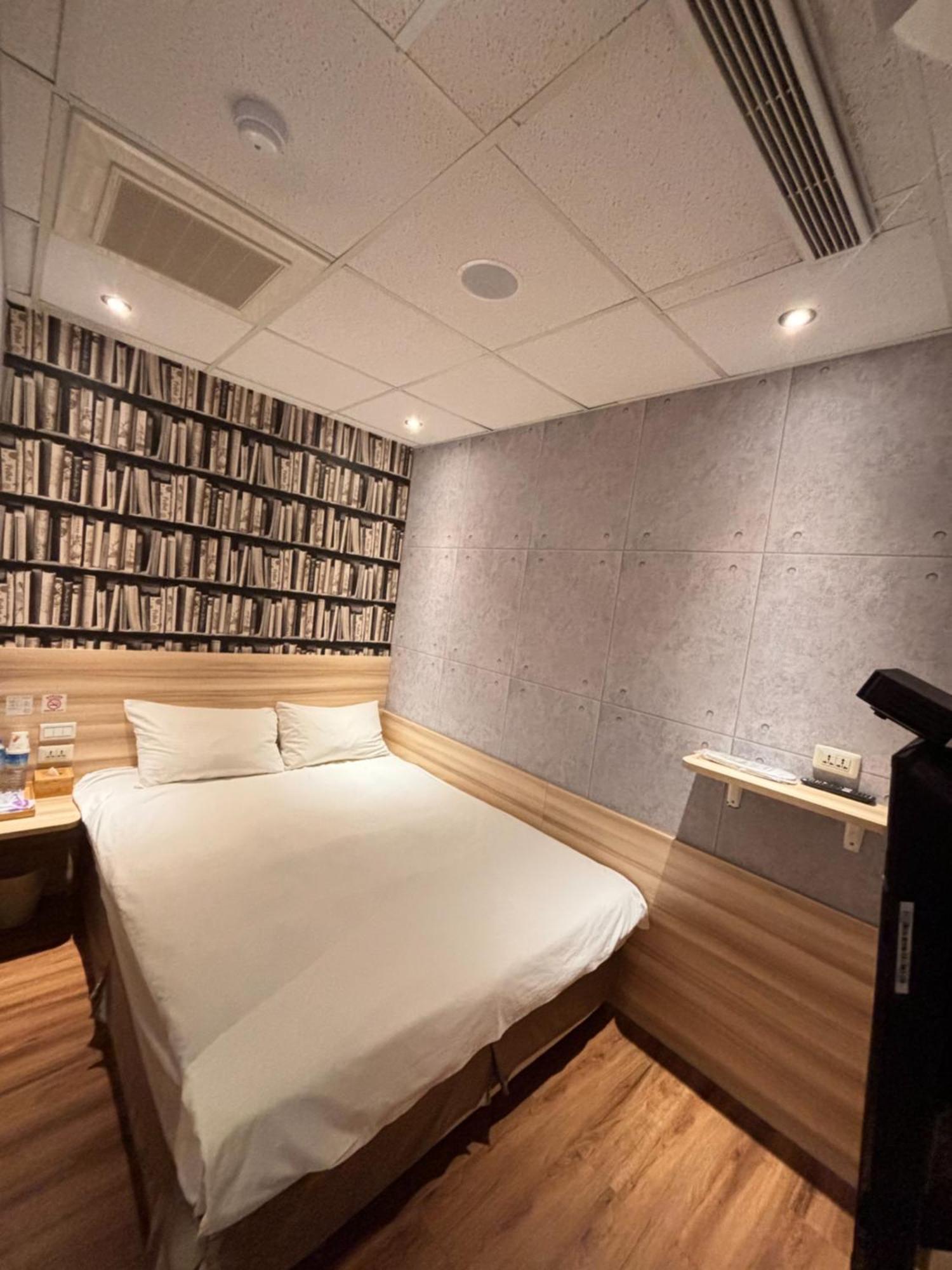 Bed and Breakfast Smile Comma Taipeh Exterior foto